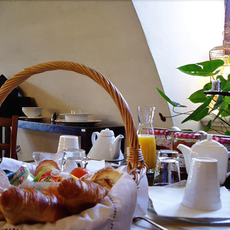 Mas De La Treille Bed & Breakfast Saint-Laurent-des-Arbres Ngoại thất bức ảnh