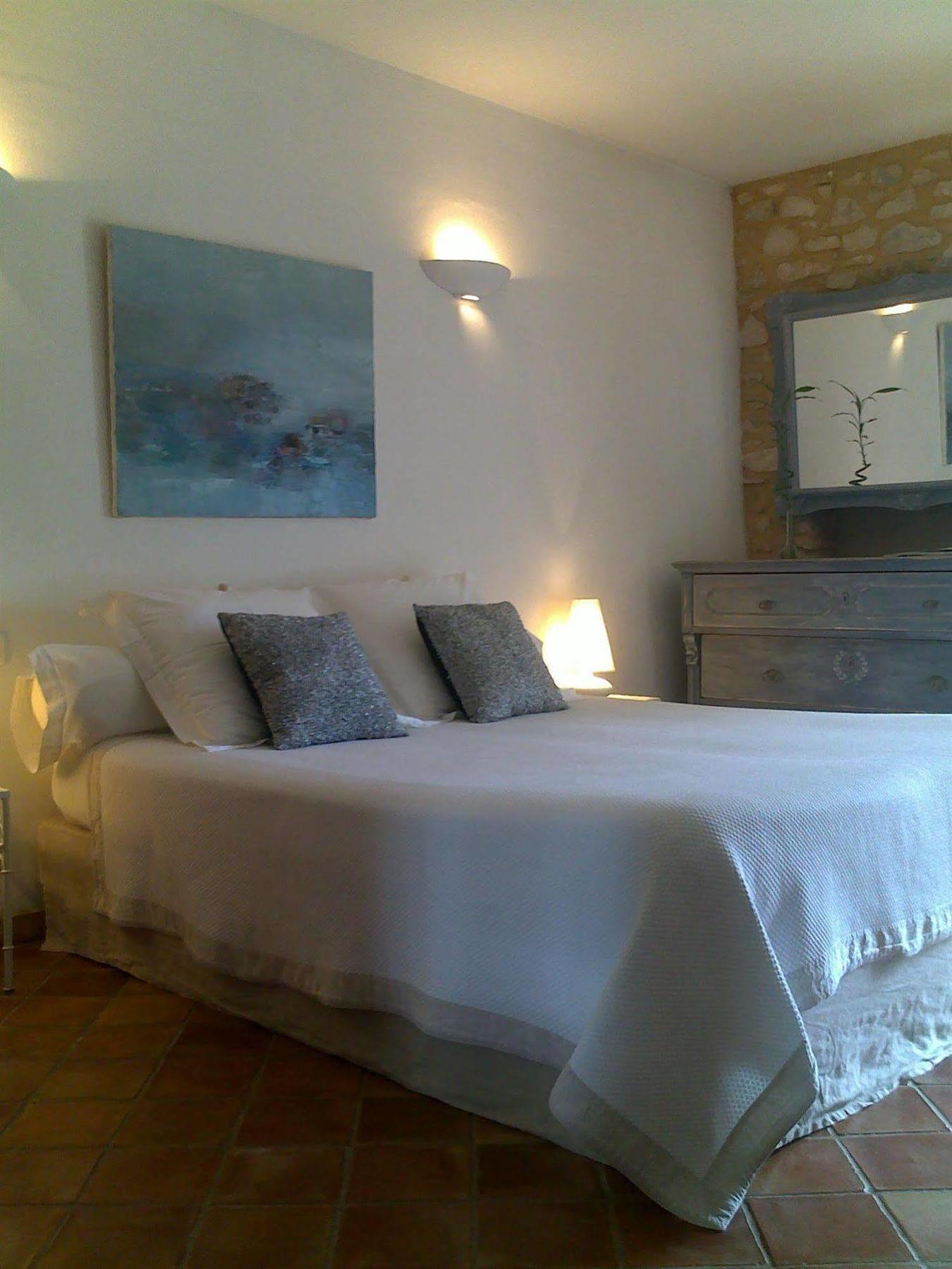 Mas De La Treille Bed & Breakfast Saint-Laurent-des-Arbres Ngoại thất bức ảnh